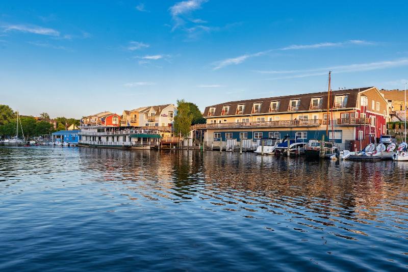 Old Harbor Inn image