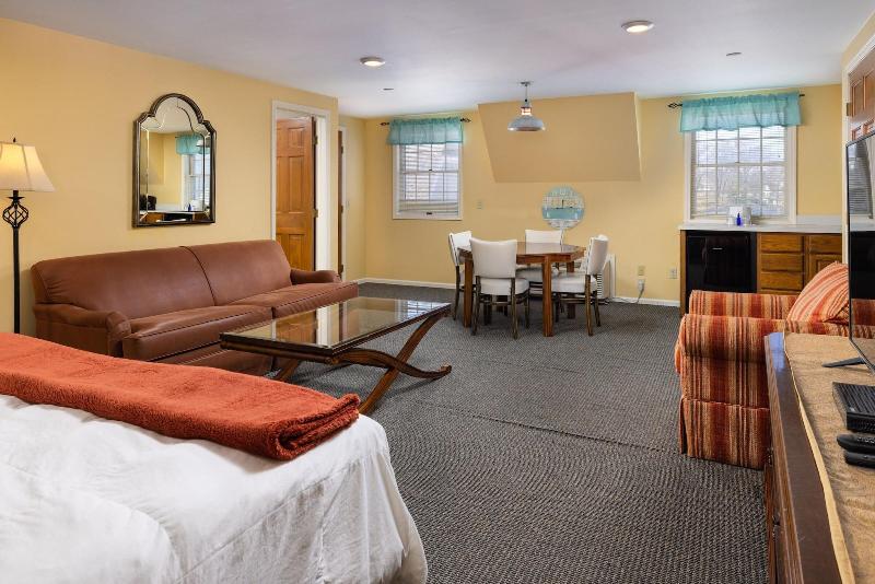 Old Harbor Inn image