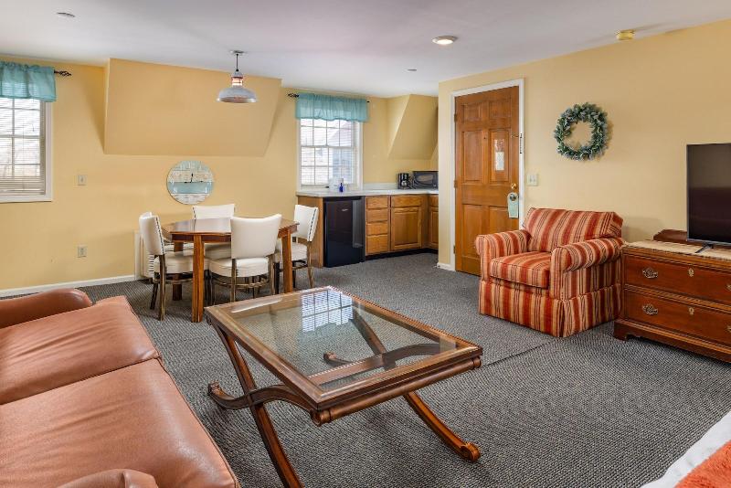 Old Harbor Inn image