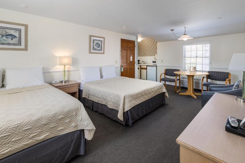 Old Harbor Inn image