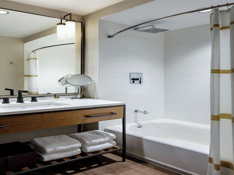 Houston Cityplace Marriott At Springwoods Village image
