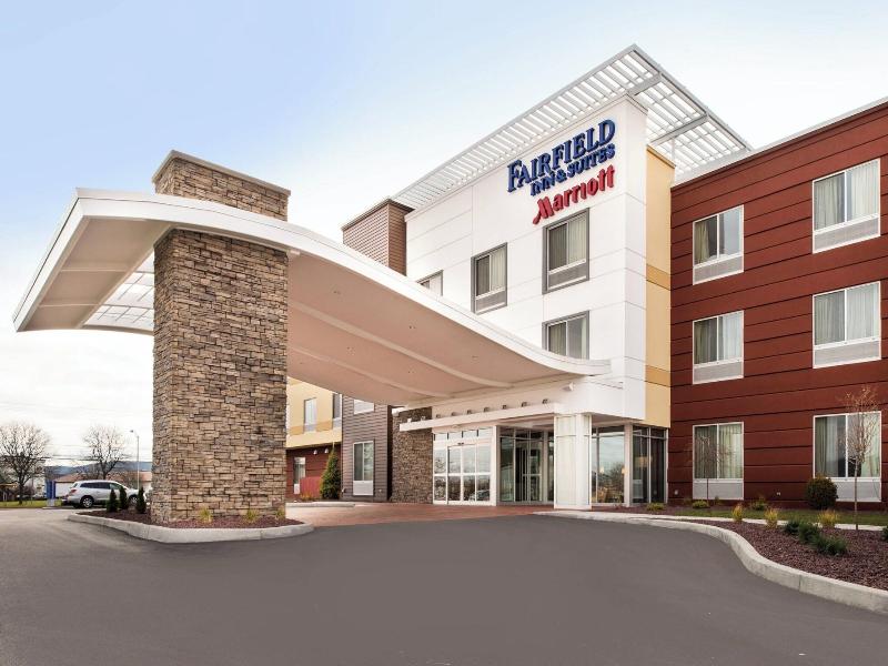 Fairfield Inn & Suites Utica image
