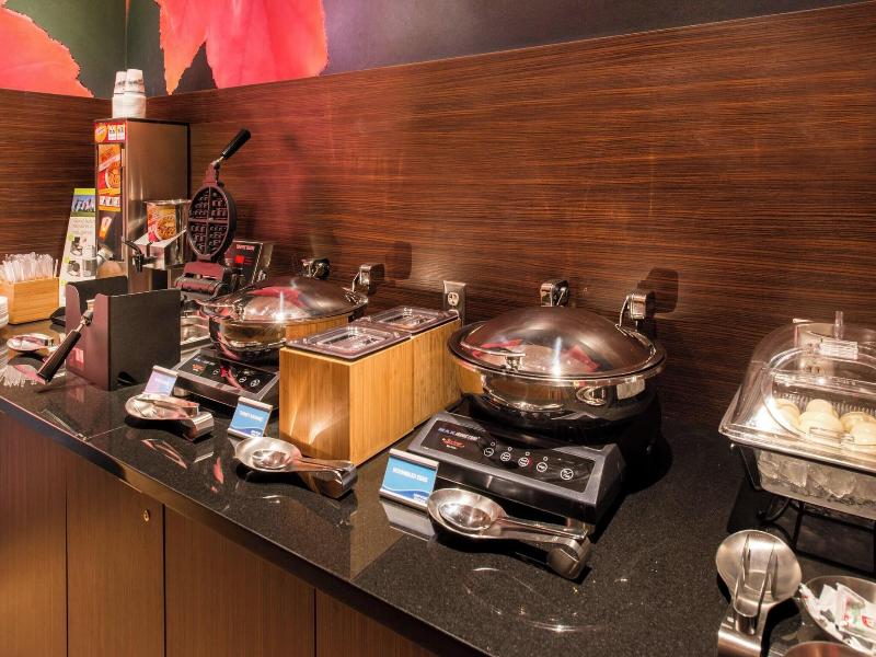 Fairfield Inn & Suites Utica image