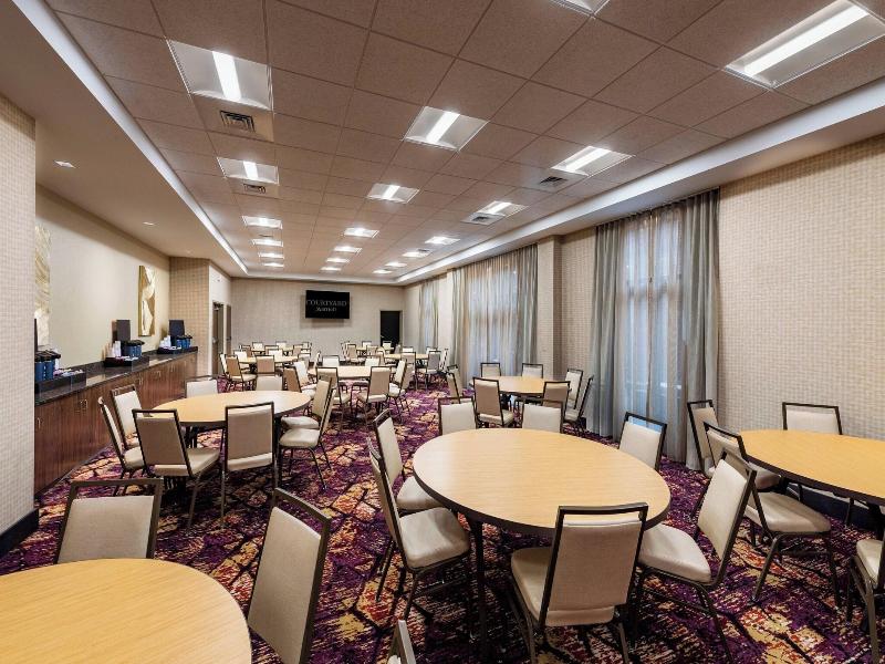 Courtyard by Marriott Winston - Salem Downtown image