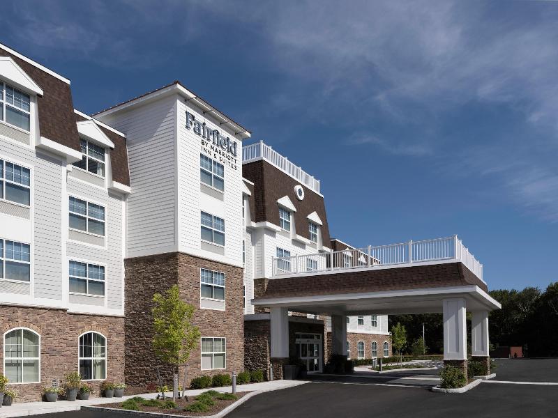 Fairfield Inn & Suites by Marriott South Kingstown image