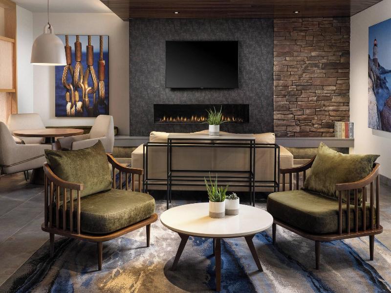 Fairfield Inn & Suites by Marriott South Kingstown image