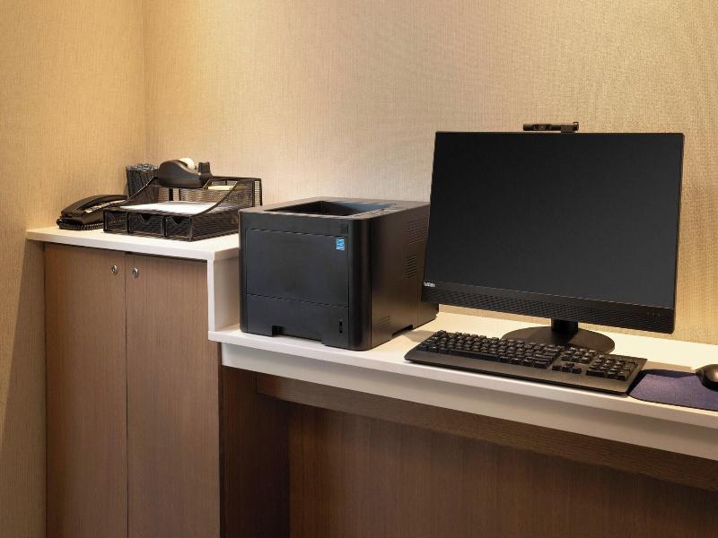 Fairfield Inn & Suites by Marriott South Kingstown image