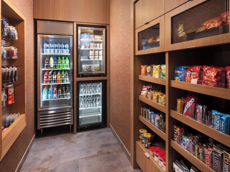 Fairfield Inn & Suites by Marriott South Kingstown image