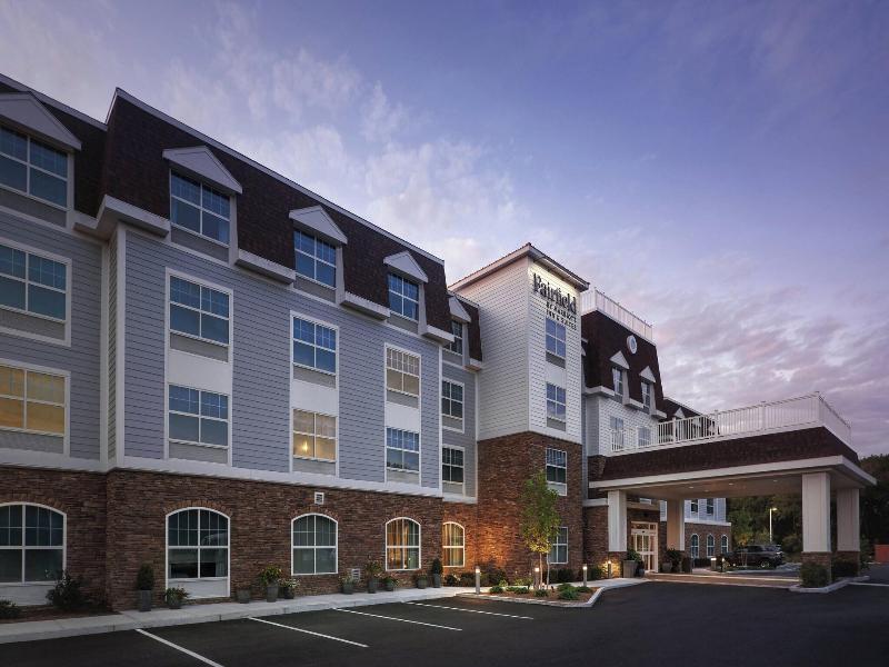 Fairfield Inn & Suites by Marriott South Kingstown image