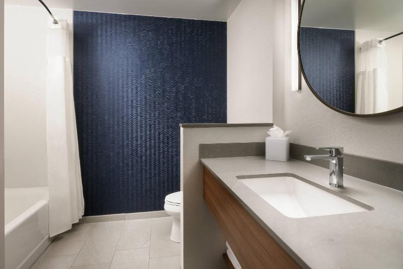 Fairfield Inn & Suites by Marriott South Kingstown image