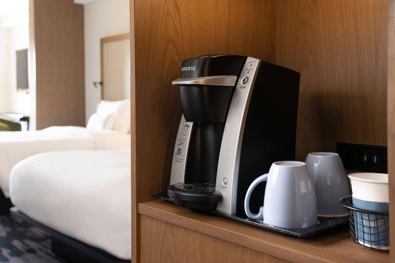 Fairfield Inn & Suites by Marriott South Kingstown image
