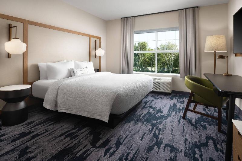 Fairfield Inn & Suites by Marriott South Kingstown image