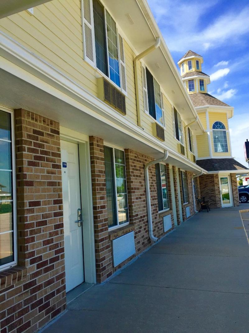 Victorian Inn image