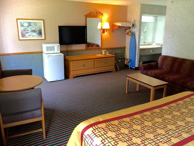 Victorian Inn image