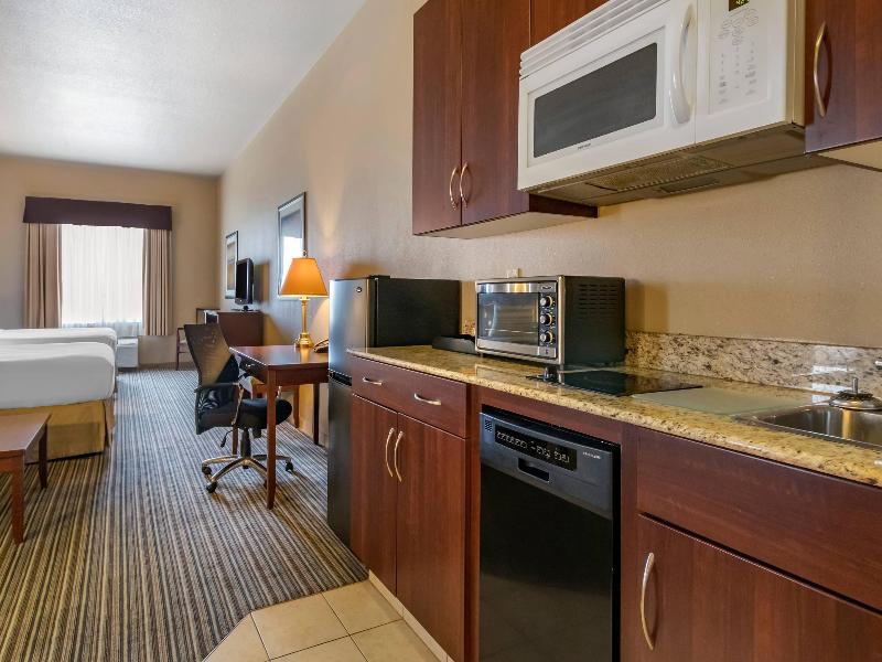 Quality Inn & Suites image
