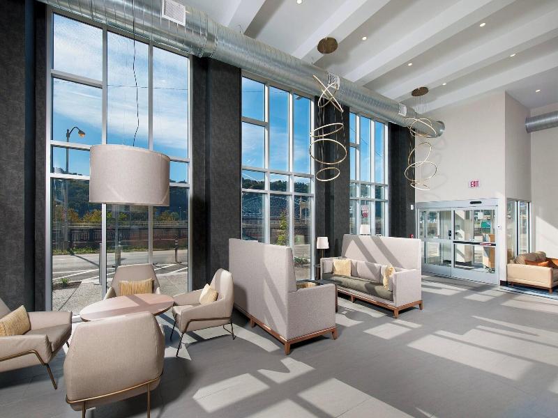 Fairfield Inn & Suites by Marriott Pittsburgh Down image