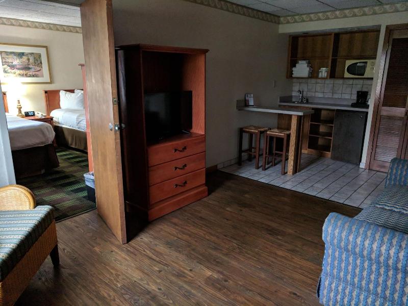 South Shore Inn image