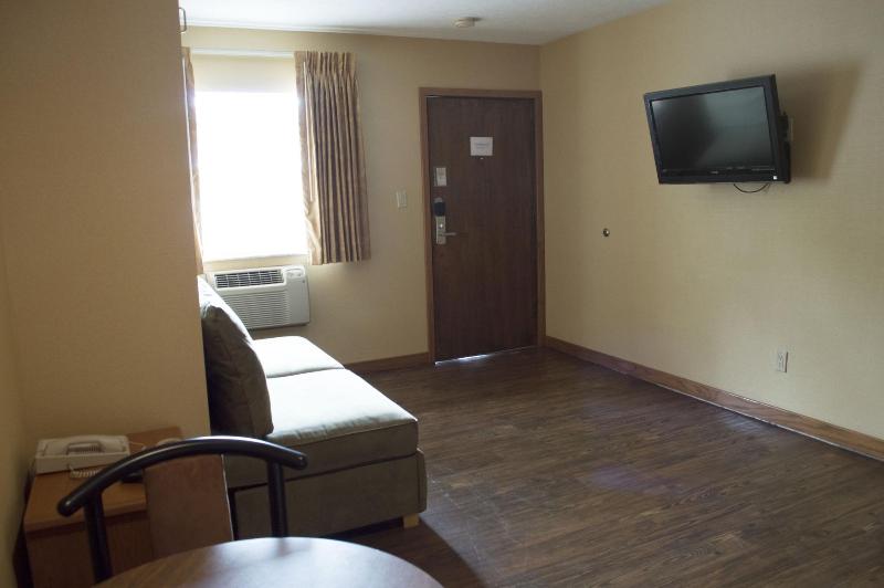 South Shore Inn image
