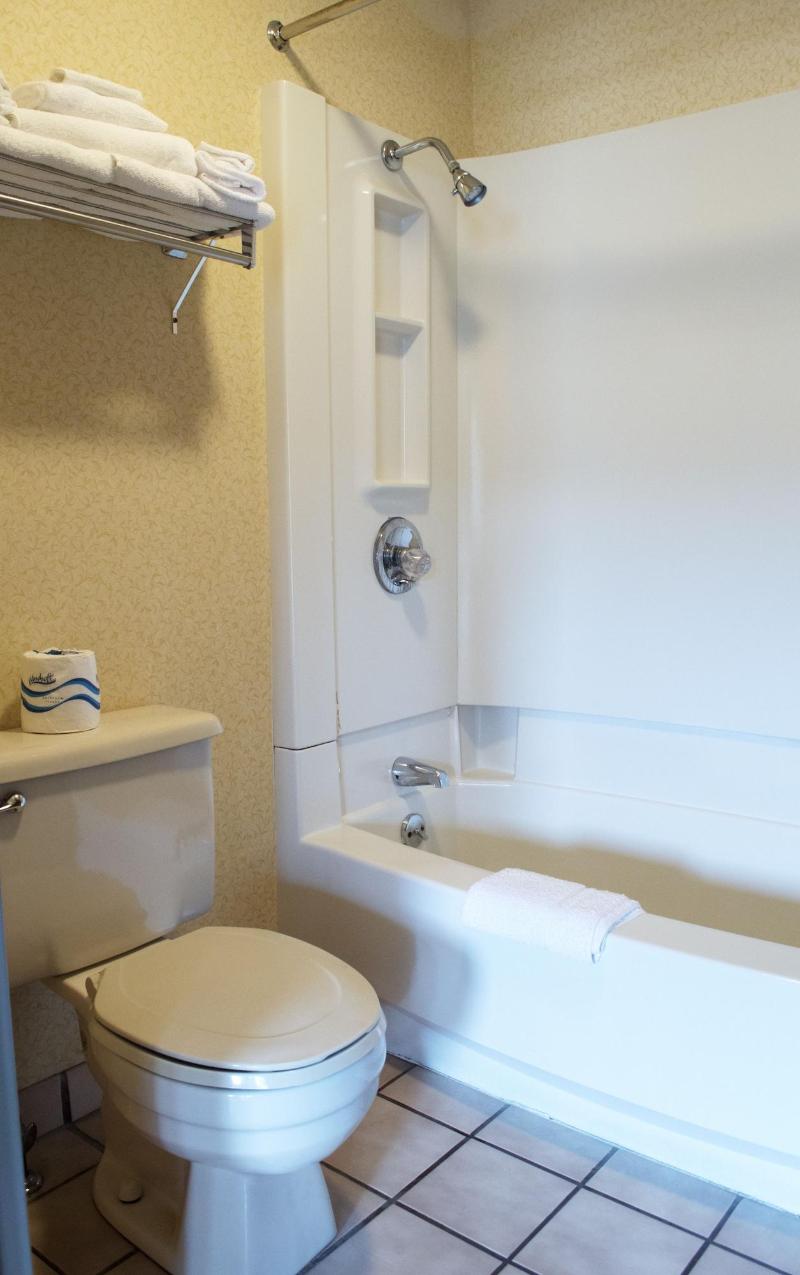 South Shore Inn image