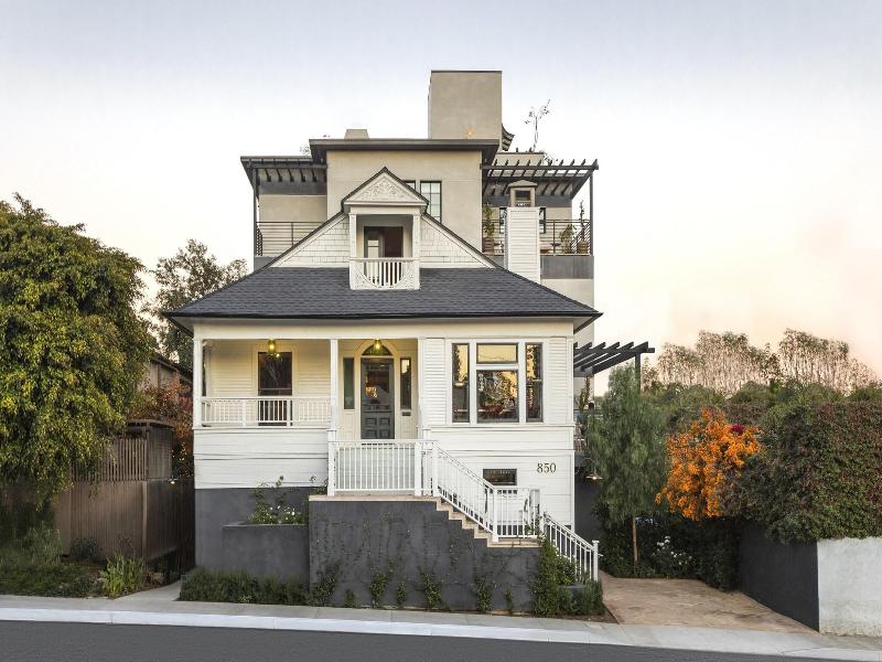 Hotel 850 Svb West Hollywood At Beverly Hills image
