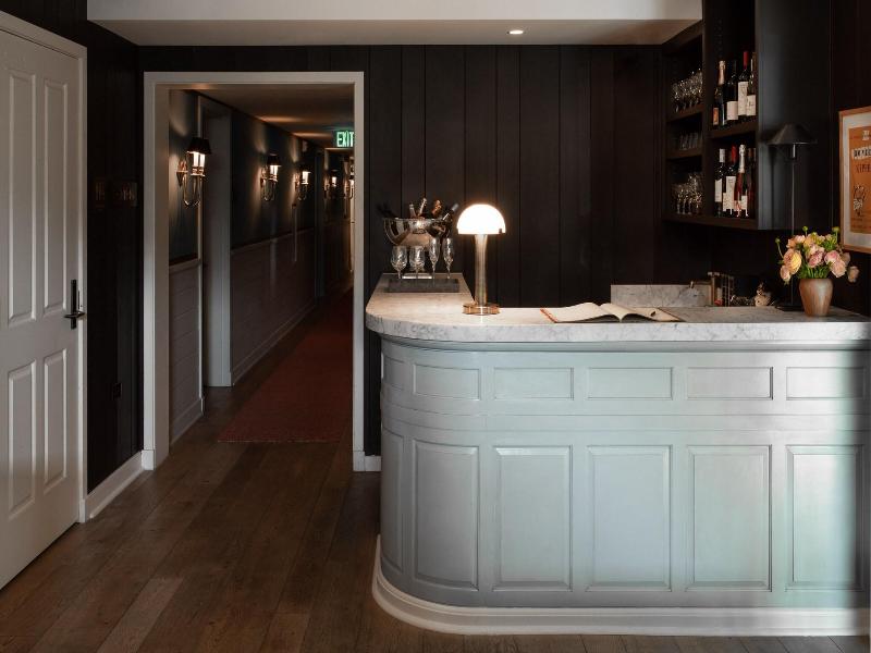 Hotel 850 Svb West Hollywood At Beverly Hills image