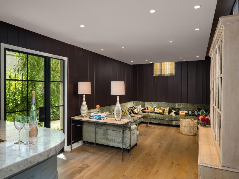 Hotel 850 Svb West Hollywood At Beverly Hills image