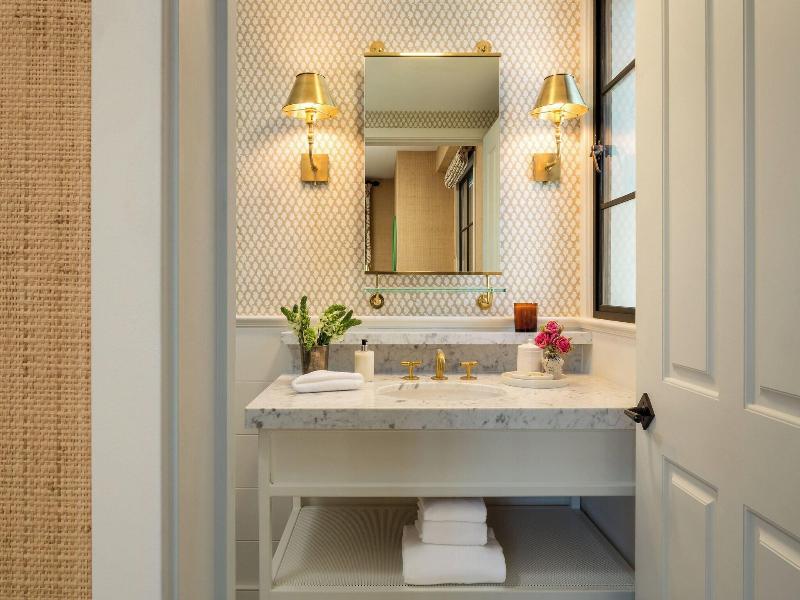 Hotel 850 Svb West Hollywood At Beverly Hills image