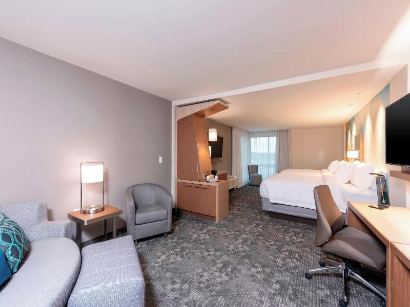 Courtyard By Marriott Cleveland Elyria image