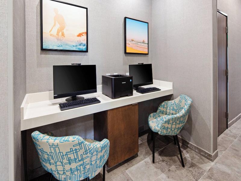 Springhill Suites By Marriott Escondido Downtown image