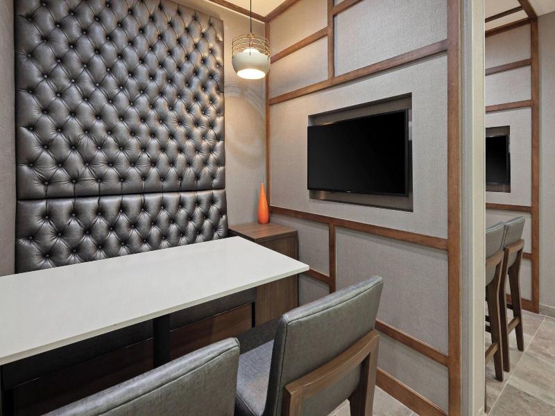 Springhill Suites By Marriott Escondido Downtown image