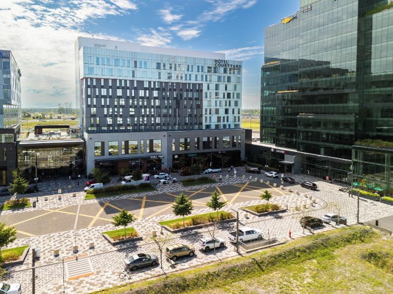 Courtyard By Marriott Montreal Brossard image