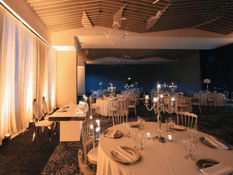 Courtyard By Marriott Montreal Brossard image