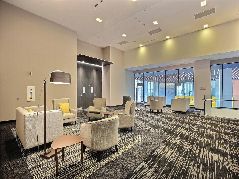 Courtyard By Marriott Montreal Brossard image