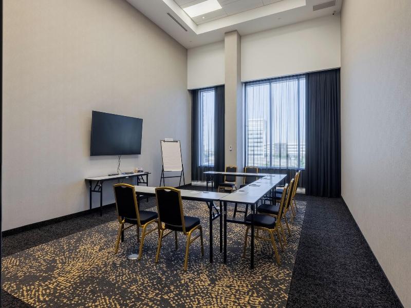 Courtyard By Marriott Montreal Brossard image
