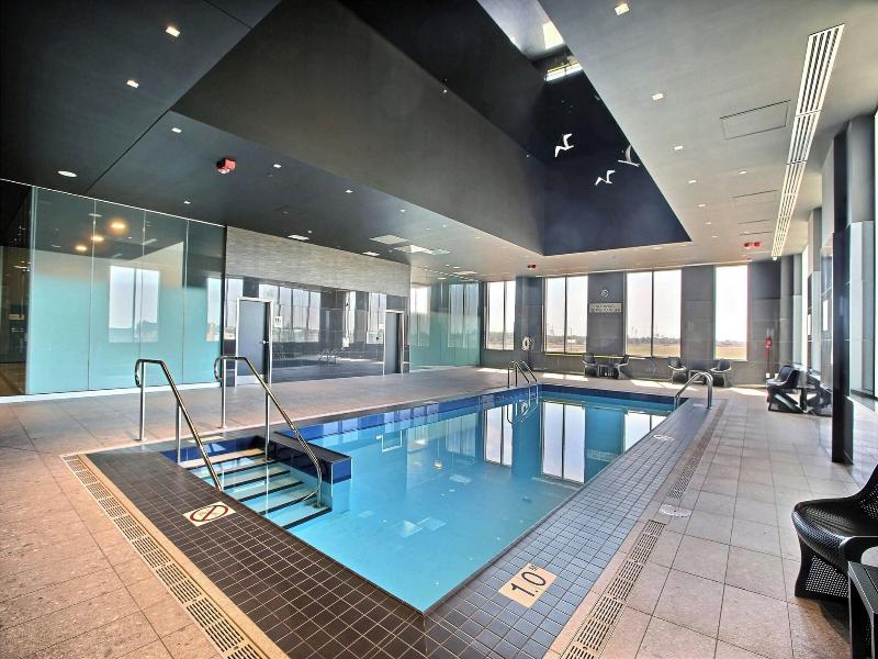 Courtyard By Marriott Montreal Brossard image