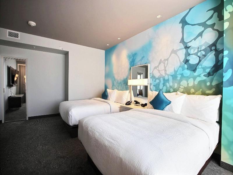 Courtyard By Marriott Montreal Brossard image