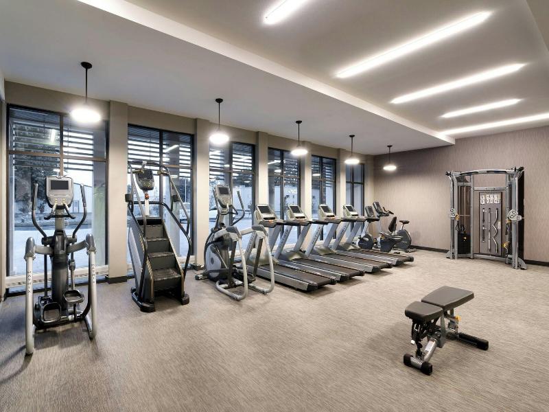 Courtyard By Marriott Ames image