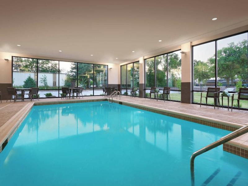 Courtyard By Marriott Ames image