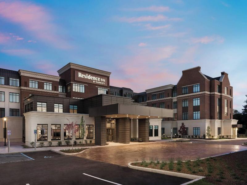 Residence Inn Long Island Garden City image