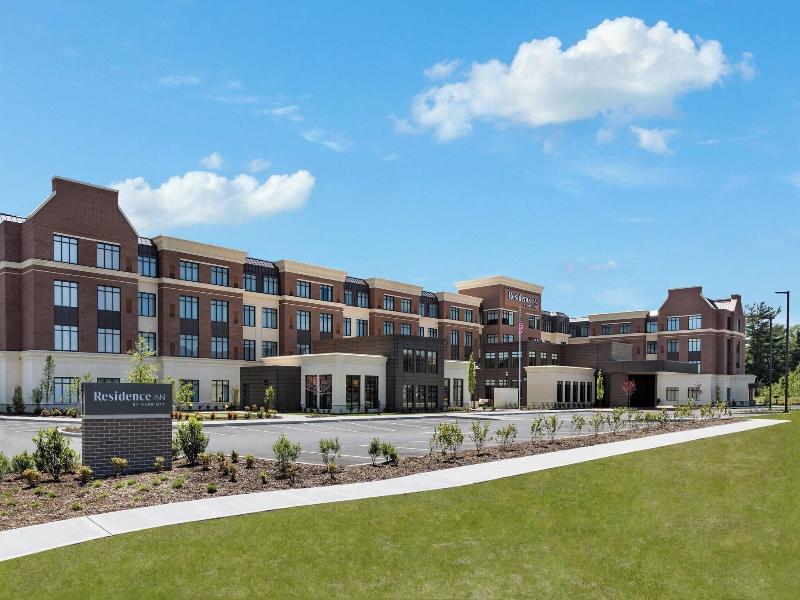 Residence Inn Long Island Garden City image