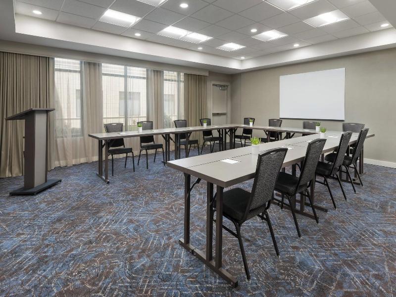 Residence Inn Long Island Garden City image