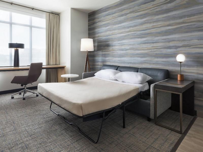 Residence Inn Long Island Garden City image