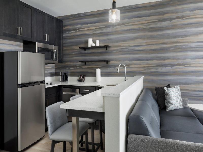 Residence Inn Long Island Garden City image