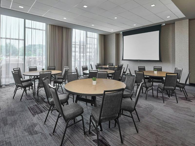 Courtyard By Marriott Albany Airport image