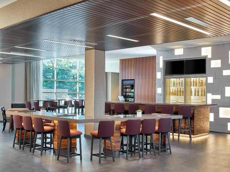 Courtyard By Marriott Albany Airport image