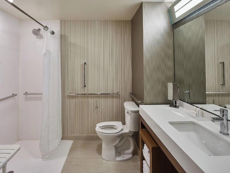 Courtyard By Marriott Albany Airport image
