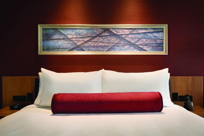 The Landing Hotel at Rivers Casino & Resort image