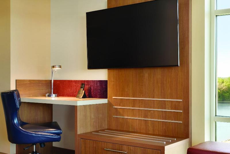 The Landing Hotel at Rivers Casino & Resort image