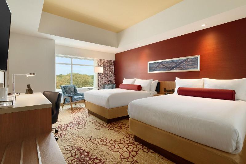 The Landing Hotel at Rivers Casino & Resort image