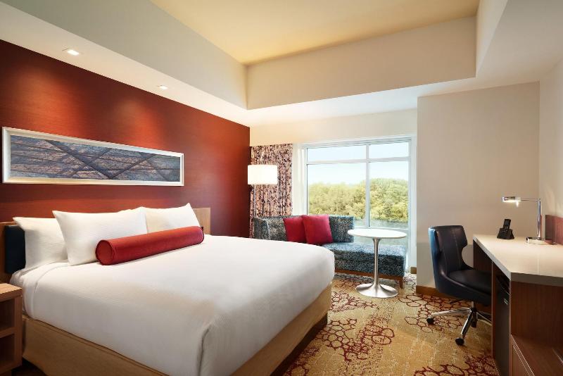 The Landing Hotel at Rivers Casino & Resort image